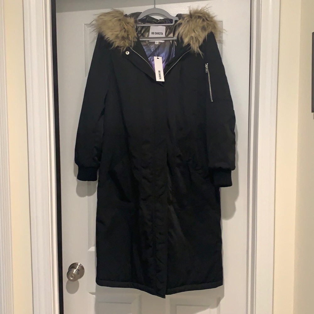 NWT BB Dakota Black Parka - Small
